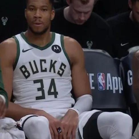 开云体育下载-包含DWG不断突破！，字母哥连续二十场比赛得分超过比赛规则变更气势如虹延续的词条