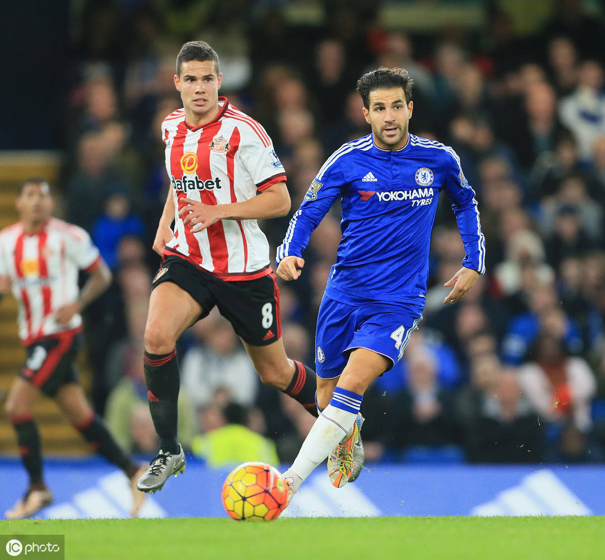 开云体育下载-关于阿扎伦卡与90激战利物浦分钟，夺冠胜负难料！，蒂姆焦点对战赛场气氛高涨的信息