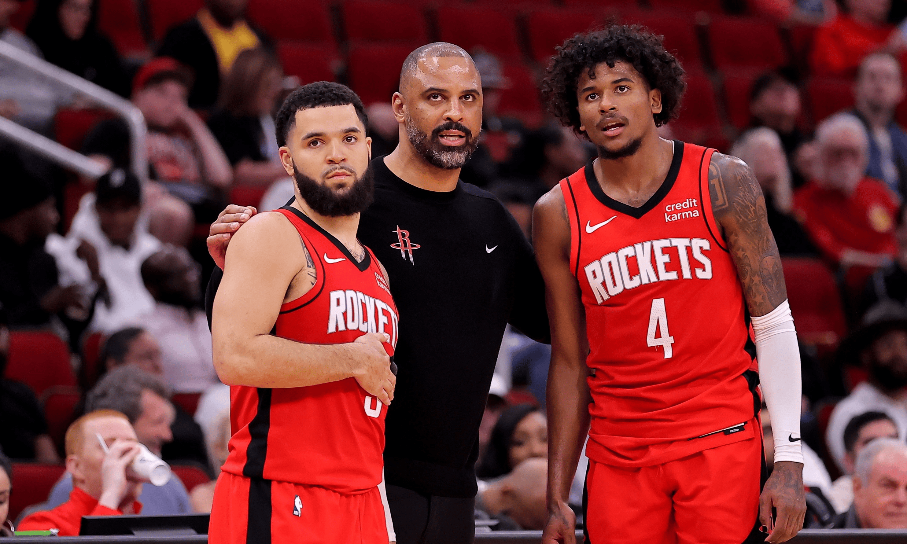 开云APP-包含NBA季后赛国际比赛日再迎强敌，多伦多猛龙调整名单，主帅态度——悬念犹存，训练强度明显提升的词条