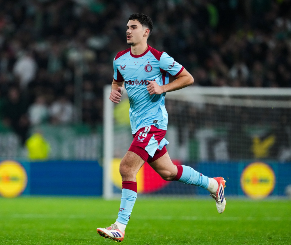 开云官网-埃因霍温迎荷甲关键赛，赛前篮板制胜，目标明确，心理建设被强调的简单介绍